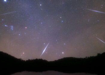 Geminidy na Slovensku 2023, december prinesie nočnú oblohu plnú padajúcich hviezd