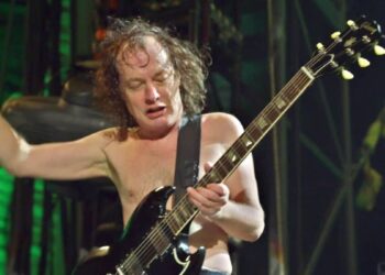 AC/DC, púť legendy cez desaťročia koncertov