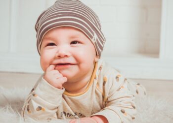 Rozpoznávanie mena, kedy by mali bábätká dosiahnuť tento míľnik?