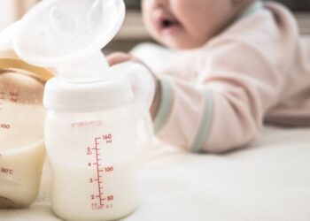 Množstvo mlieka pre dieťa. Koľko a ako často by mal novorodenec piť materské mlieko?