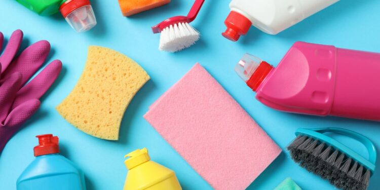 Tipy na ekologické čistenie domácnosti, ako efektívne čistiť bez škodlivých chemikálií