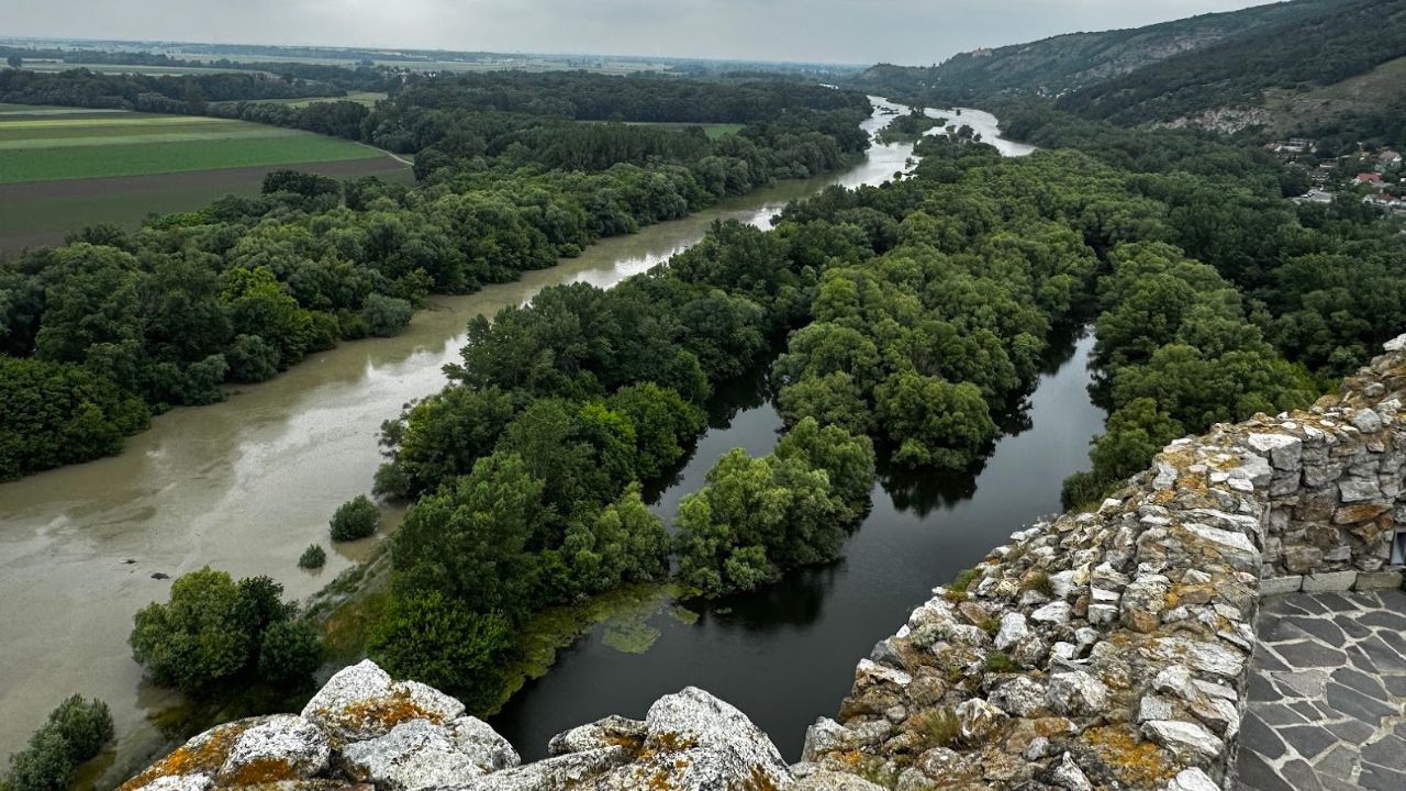 Záplavy na Slovensku dnes, povodňová vlna z Rakúska dorazila do Bratislavy